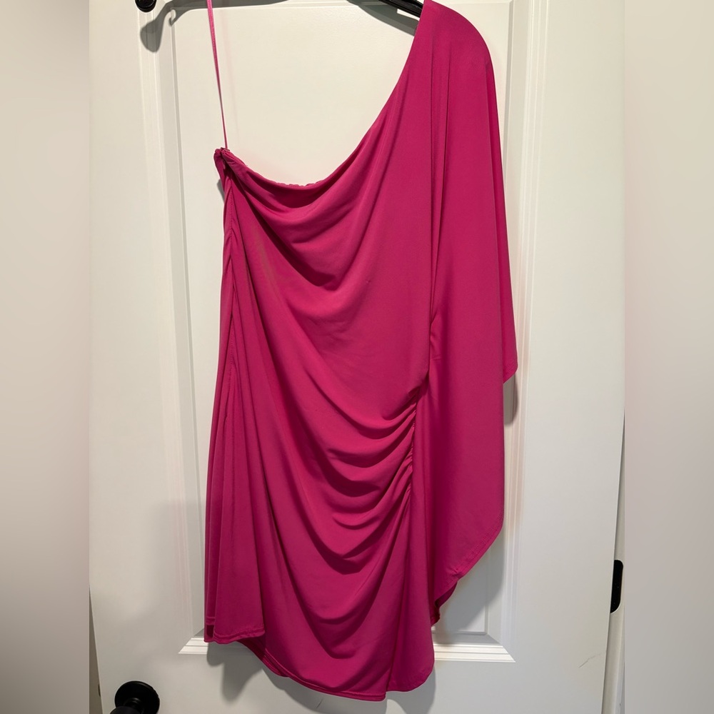 Elegant Pink Draped One-Shoulder Dress - Trina Turk